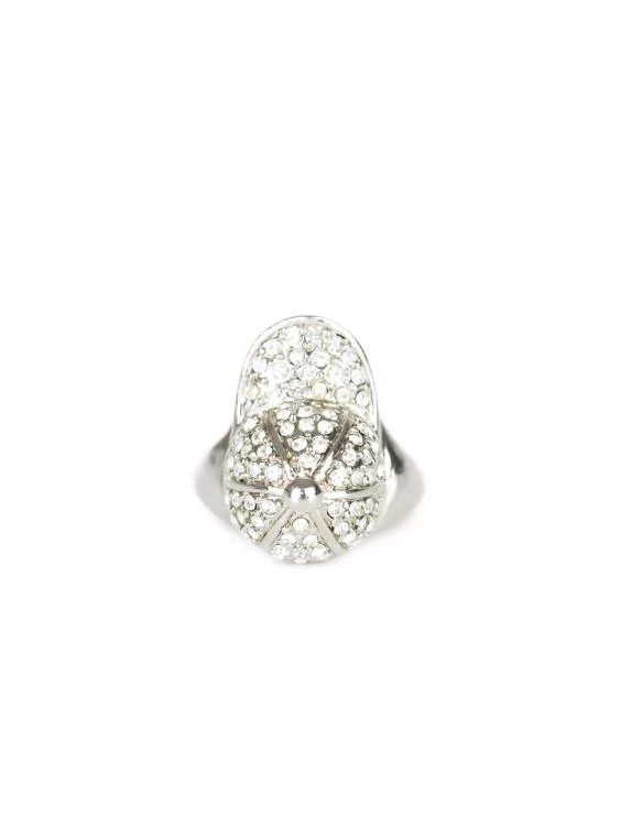 Inel cu pietricele decorative de dama