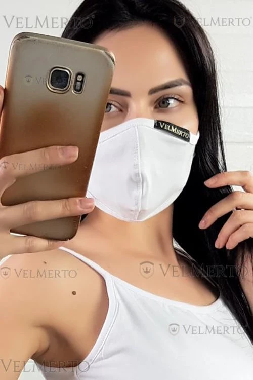Accesoriu de designer cu buzunar interior, conceput pentru filtru sau tifon.Confectionat din organ de inalta calitate