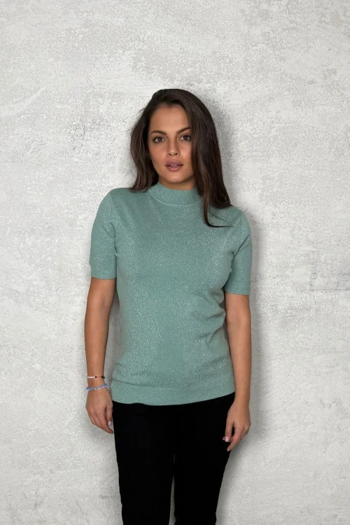 Bluză de damă cu mânecă scurtă