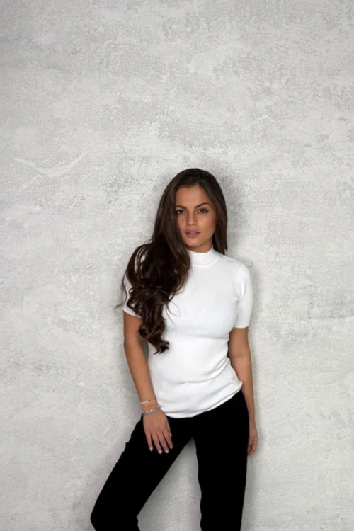 Bluză de damă cu mânecă scurtă