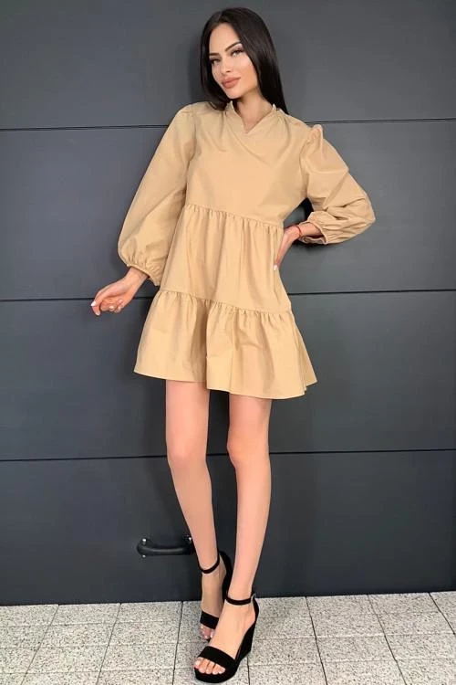 Rochie de dama cu design curat