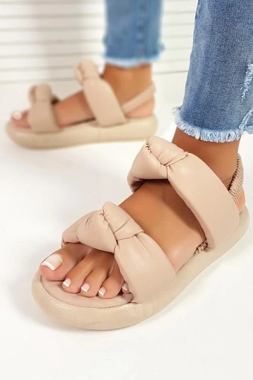 Sandale cu design spectaculos pentru femei