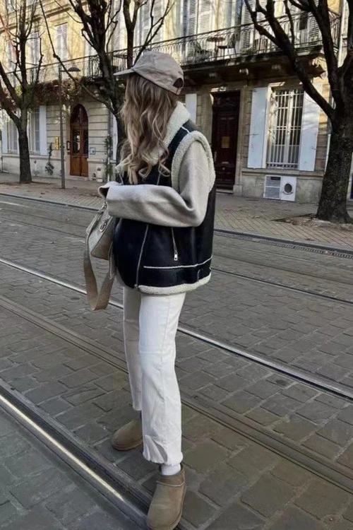 Дамски топъл елек