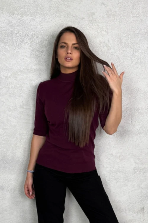 Ženska bluza sa kratkim rukavima i polo kragnom