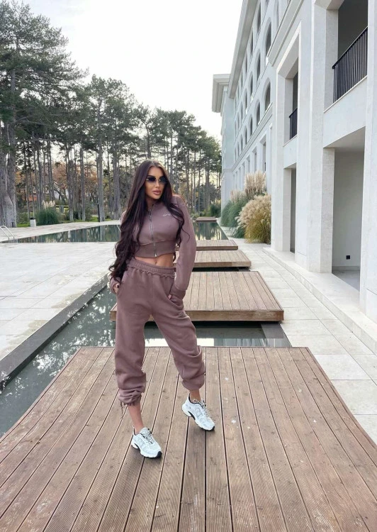 Дамски комплект от две части