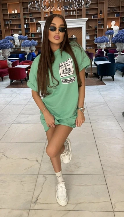 Дамска туника с къс ръкав