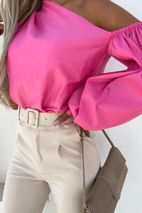 Bluza de dama cu un design spectaculos