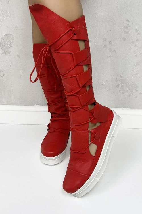 Adidași moderni de damă din piele naturală