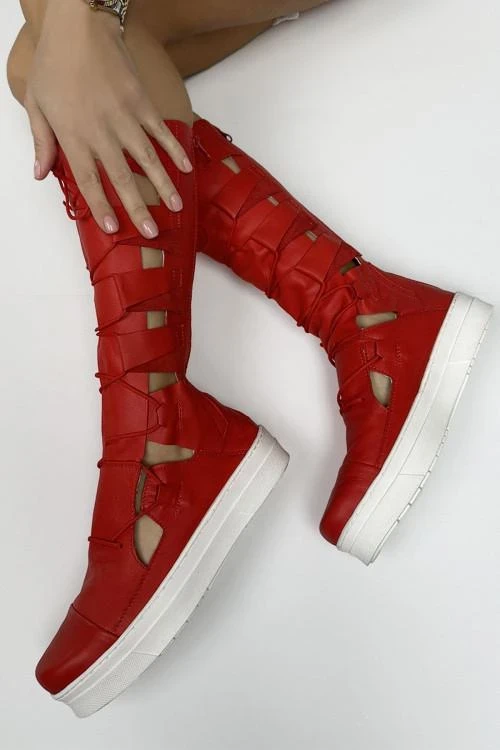 Adidași moderni de damă din piele naturală