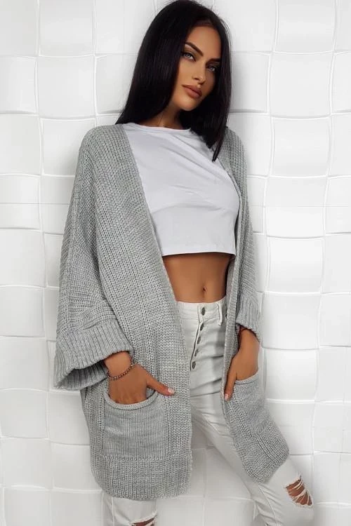 Cardigan de damă tricotat