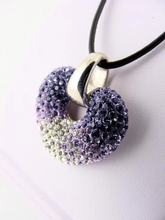 Stříbrný náhrdelník se swarovski