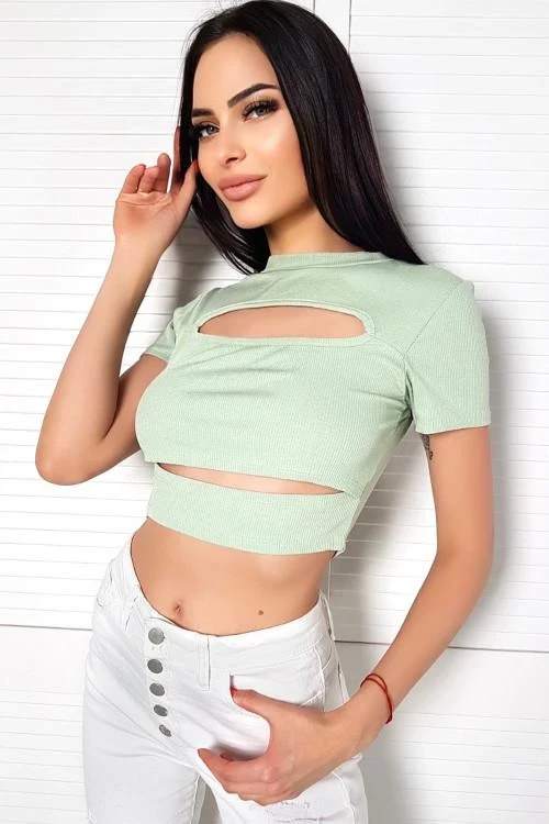 Bluza de dama cu un design spectaculos