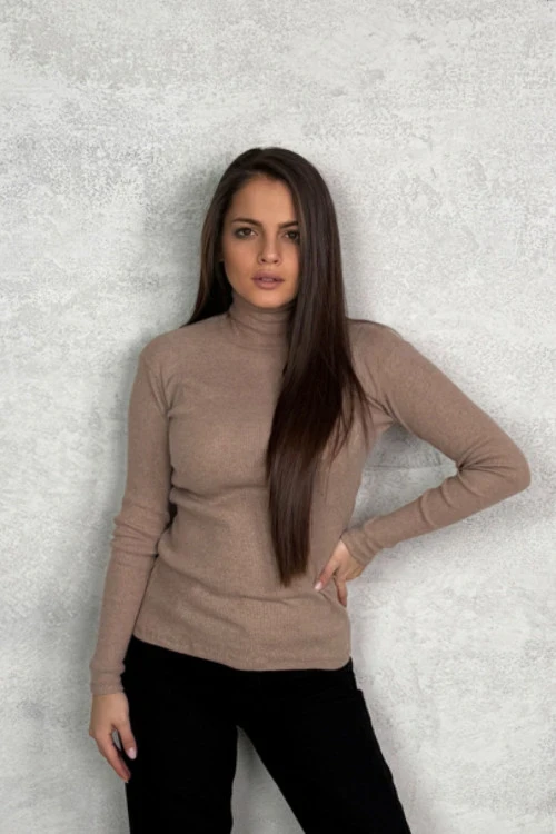 Μακρυμάνικες μπλούζες