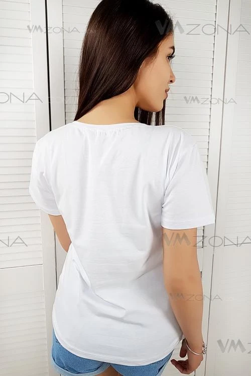 Blouses and tops with short sleeves