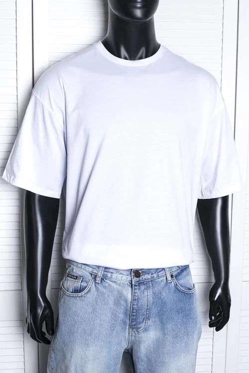Bluza pentru barbati cu un desen curat