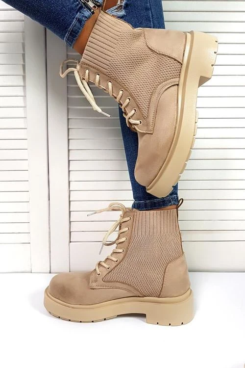 Botine de dama cu sireturi