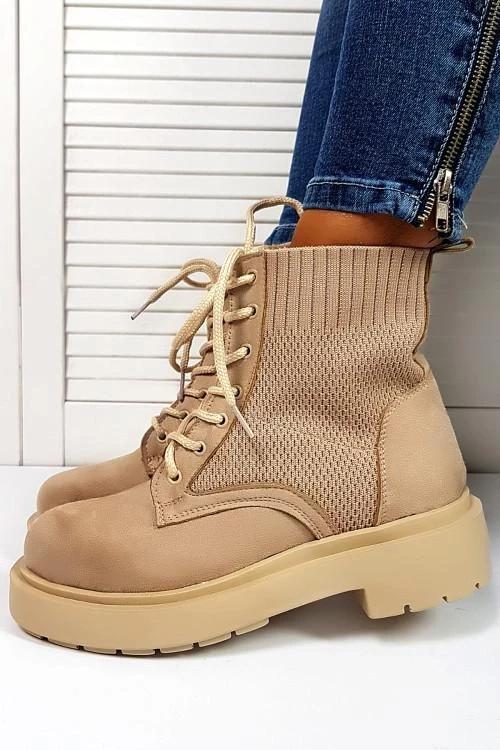 Botine de dama cu sireturi