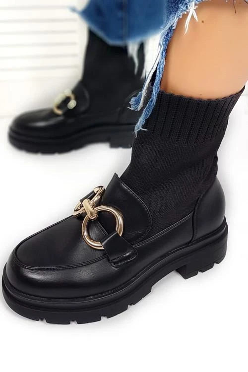 Botine de dama cu un design impresionant