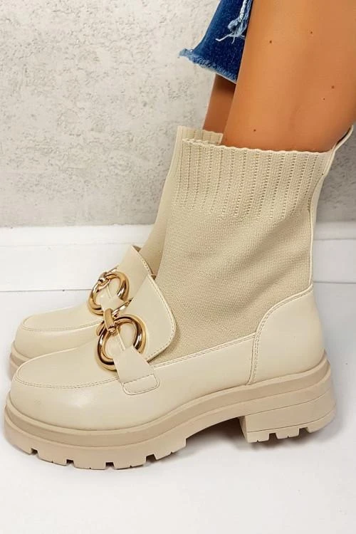 Botine de dama cu un design impresionant