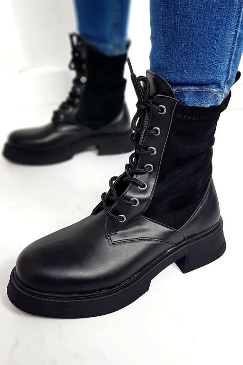 Botine de dama cu sireturi