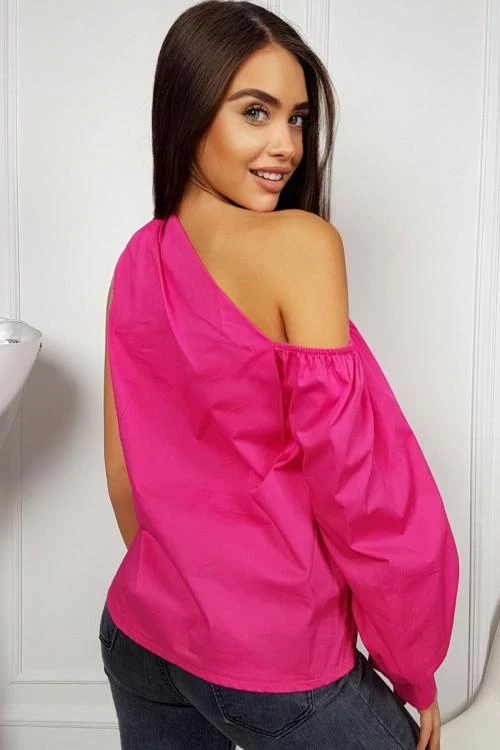 Bluza de dama cu un design spectaculos