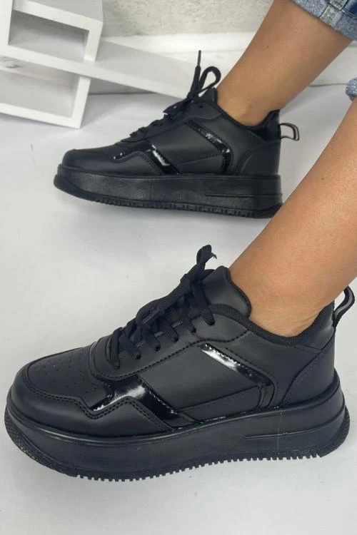 Adidași de damă
