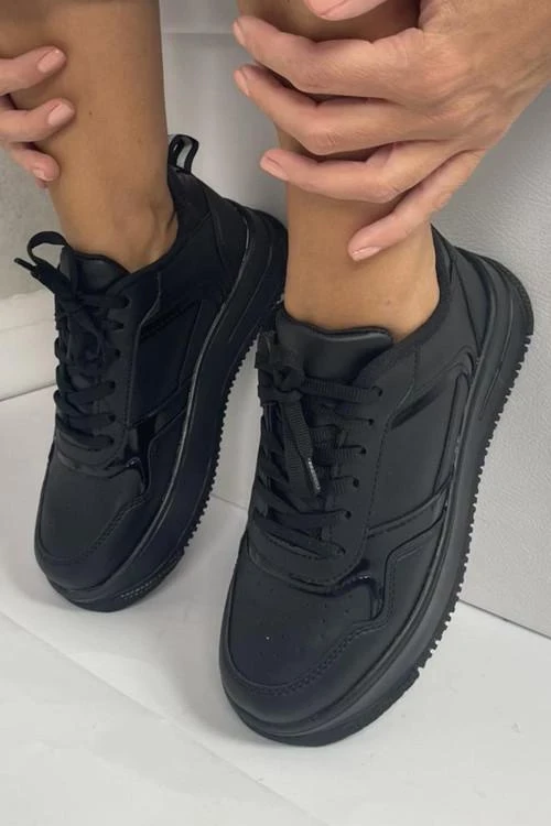 Adidași de damă