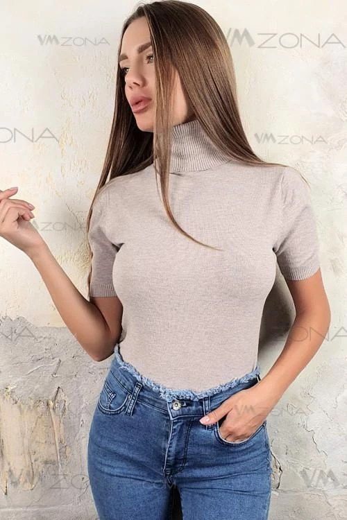 Дамска блуза с къс ръкав и поло яка